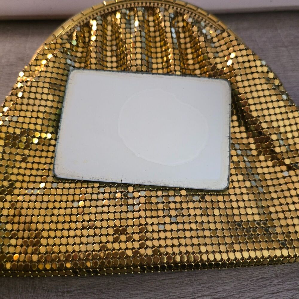 Vintage 1950s Whiting & Davis Gold Mesh Wristlet with Original Pocket Mirror - Picture 5 of 5